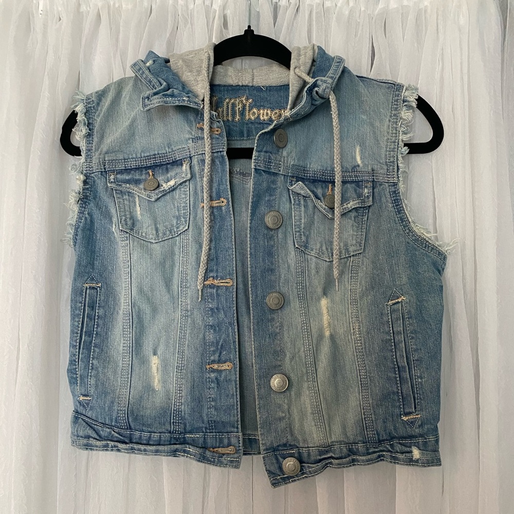 Jean vest with hoodie